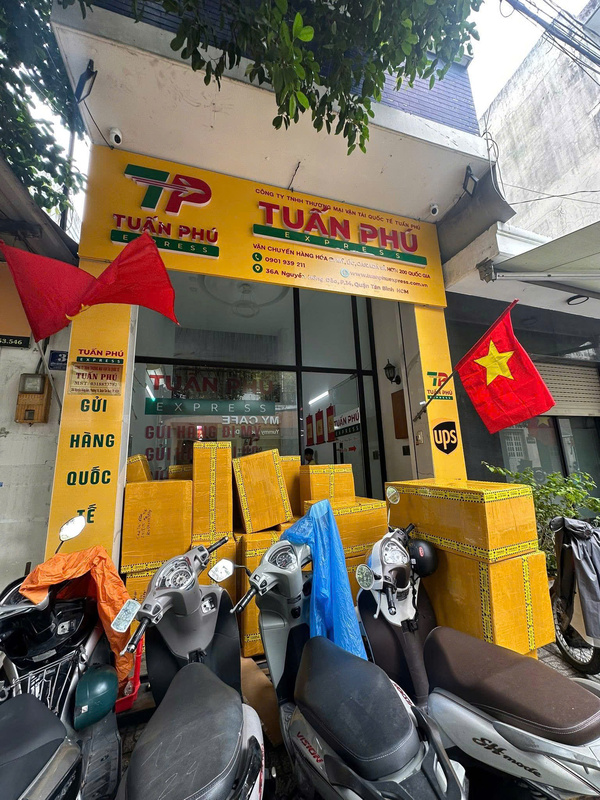 Hình ảnh công ty vận tải quốc tế Tuấn Phú
